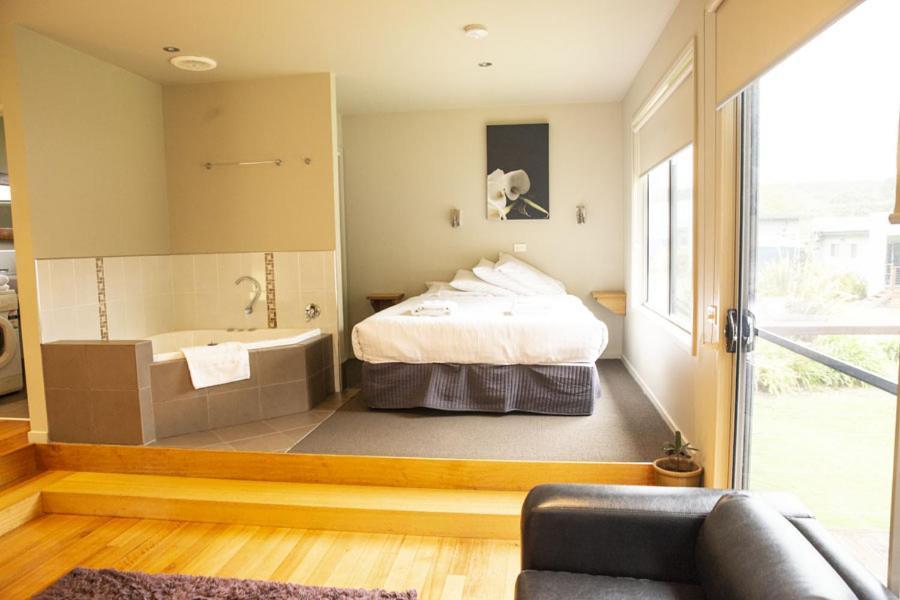 Little Norfolk Bay Events And Chalets Taranna Exterior foto